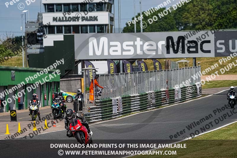 enduro digital images;event digital images;eventdigitalimages;mallory park;mallory park photographs;mallory park trackday;mallory park trackday photographs;no limits trackdays;peter wileman photography;racing digital images;trackday digital images;trackday photos